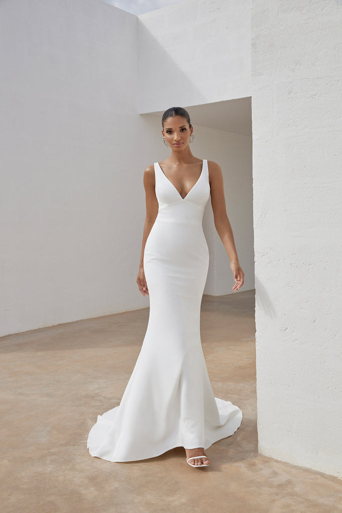 Graduation Dresses Plain White Fitted Dress Bridal Salons Bridal Gowns Brooklyn Bridal Shops Products Elody Bride Graduation Dresses Plain White Fitted Dress Bridal Salons Bridal Gowns Brooklyn Bridal Shops Products Elody Bride